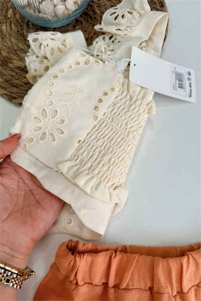 Kız Çocuk Dantel Detaylı Crop Bluz ve Pantolon Takım