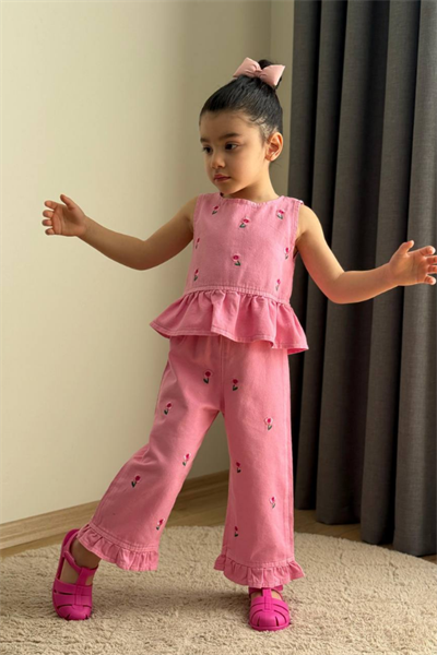 Kız Çocuk Nakış İşlemeli Takım Pembe