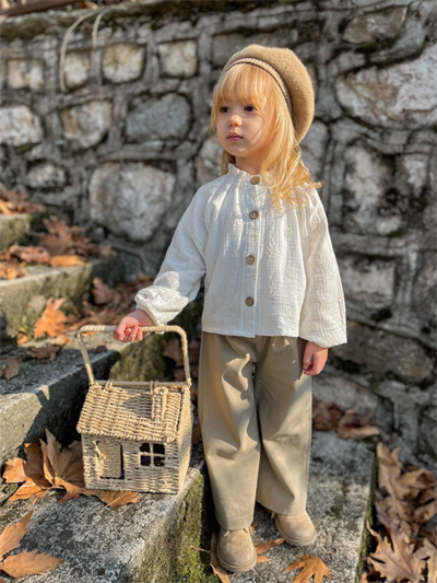 Nakışlı Müslin Gömlek & Gabardin Pantolon Takımı – Kız Çocuk, 2–6 Yaş