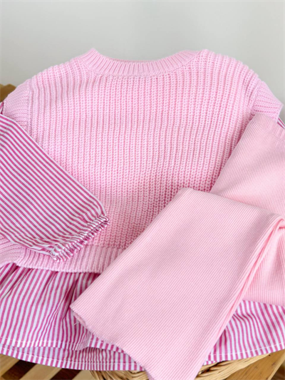 Pembe Fırfır Detaylı Kombin Takım – Örme & Gömlek Kumaş Üst + Boru Paça Alt