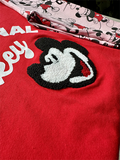 Kız Çocuk Mickey Baskılı Tişört ve Kısa Tayt Takım Kırmızı