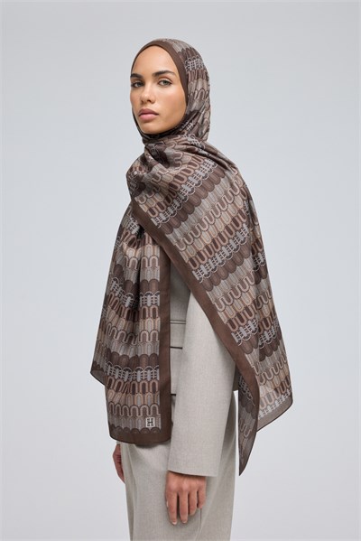 BROWN AMARA