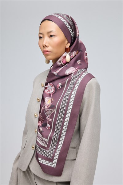 Burgundy Kasbah