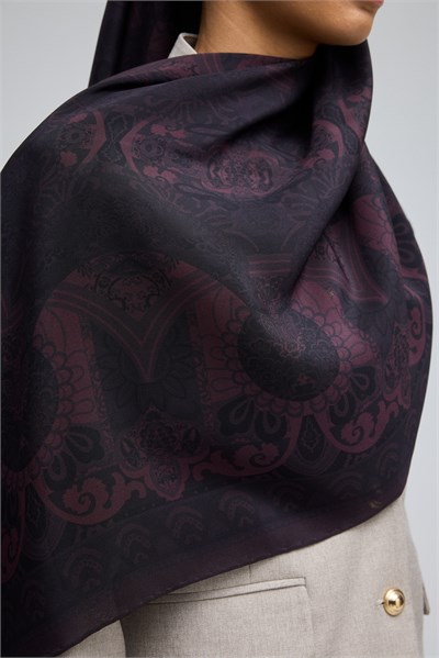 Burgundy Lace