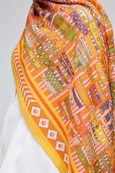 ORANGE  BANGLE