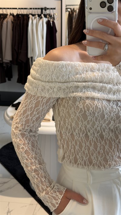 Dantelli Madonna Yaka Bluz