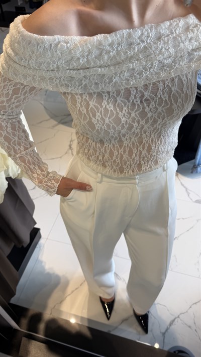 Dantelli Madonna Yaka Bluz