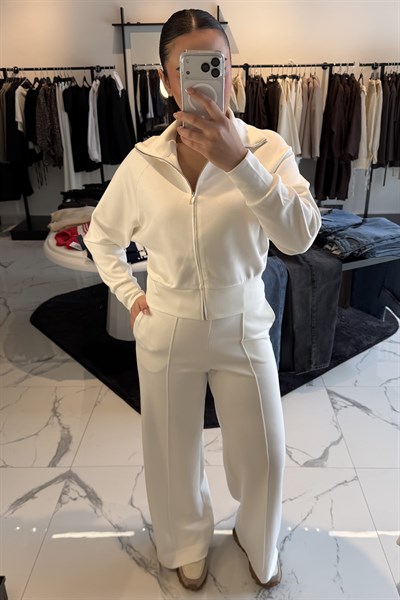 EKRU EŞOFMAN TAKIMI EKRU