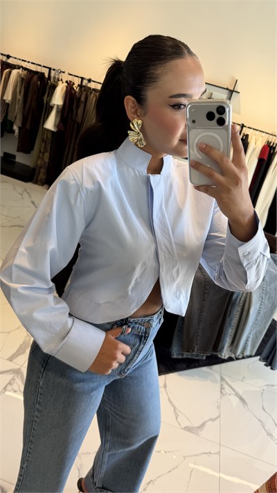 Hakim Yaka Vatkalı Crop Gömlek