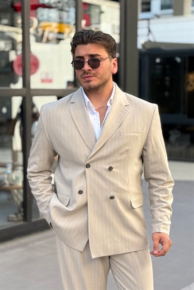 Çizgili Oversize Takım Elbise Krem