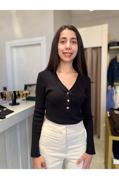 Kadın V Yaka Düğme Detaylı Fit Bluz – Uzun Kollu Triko Görünümlü Basic Üst