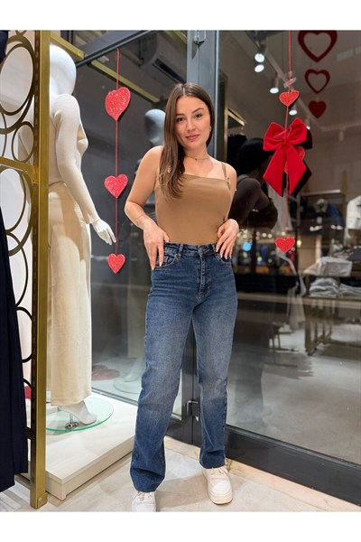 Kadın Yüksek Bel Straight Fit Koyu Mavi Jean Pantolon