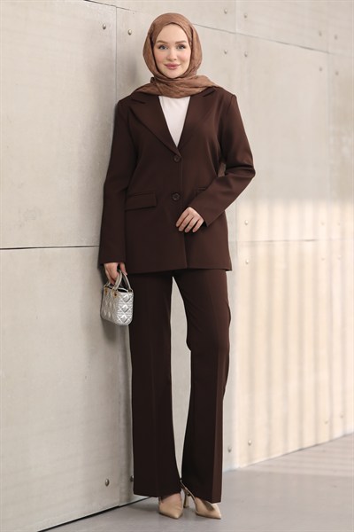 Blazer Ceket Pantolon Tesettür Takım – Klasik Kesim Şık ve Modern İkili Takım