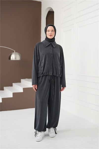 Büzgü Detaylı Pantolon Takım - Siyah