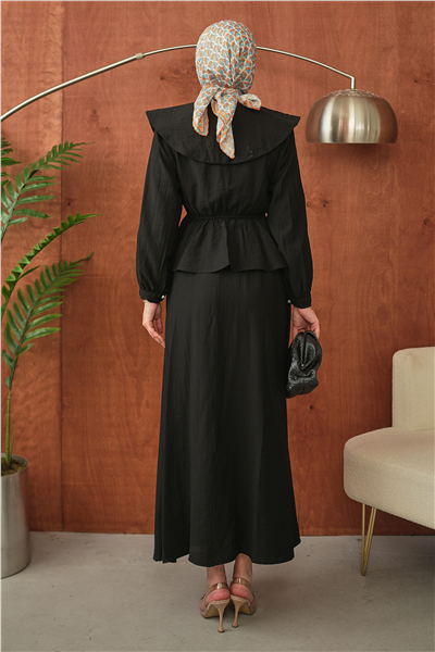 Siyah Yakalı Peplum Detaylı Tesettür Takım
