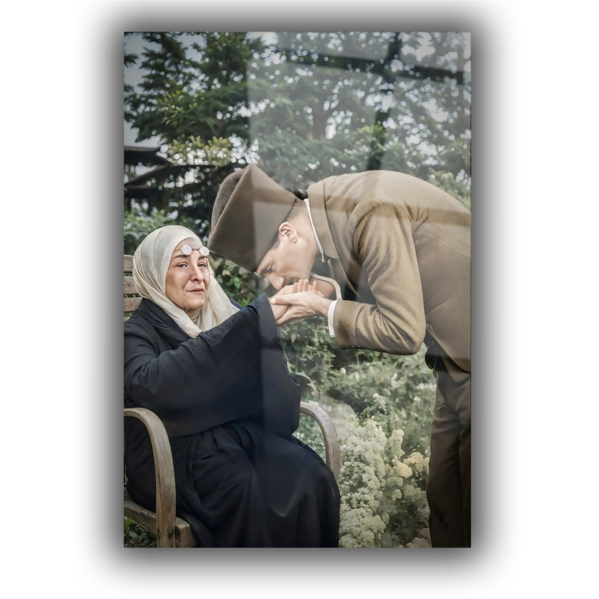 Dikey VatanTemalı Cam Tablo 227