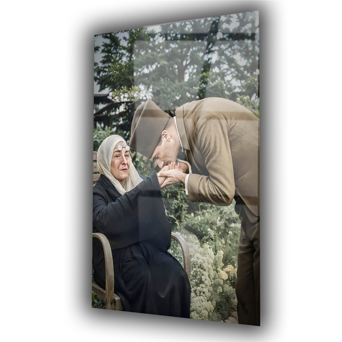 Dikey VatanTemalı Cam Tablo 227