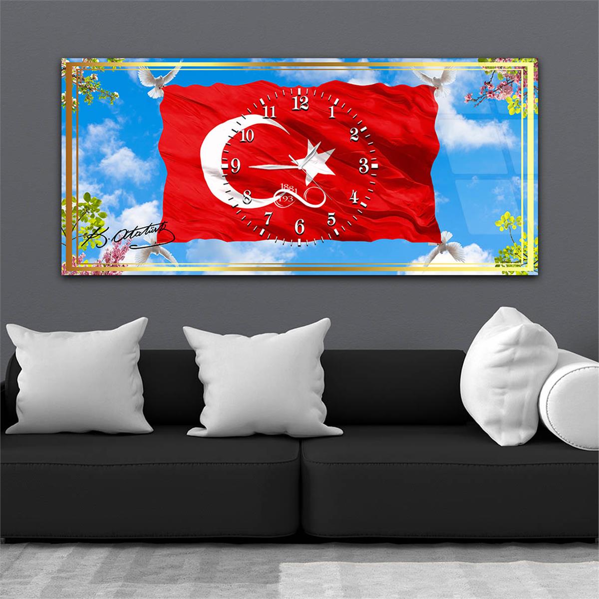 Beyaz Güvercinler Tarafından Dalgalanan TÜRK Bayrağı Yatay Ortadan Saatli  Vatan Temalı Cam Tablo 047