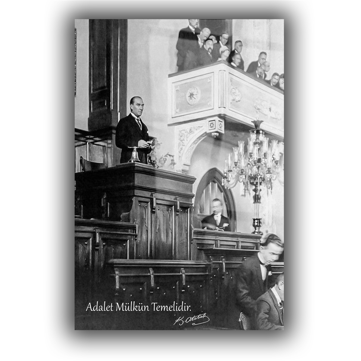 Dikey VatanTemalı Cam Tablo 289