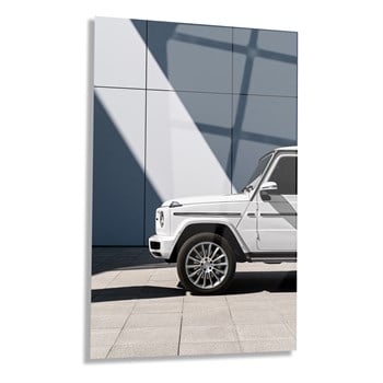 Beyaz Mercedes G Serisi Cam Tablo