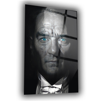Gazi Mustafa Kemal Atatürk Mavi Bakış Portre Cam Tablo