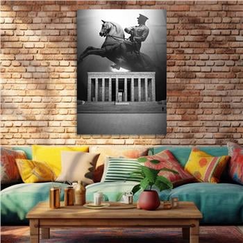 Dikey VatanTemalı Cam Tablo 173