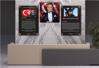 MUSTAFA KEMAL ATATÜRK GÖRSELLİ İSTİKLAL MARŞI VE GENÇLİĞE HİTABE YAZILI CAM TABLO SAAT SETİ 