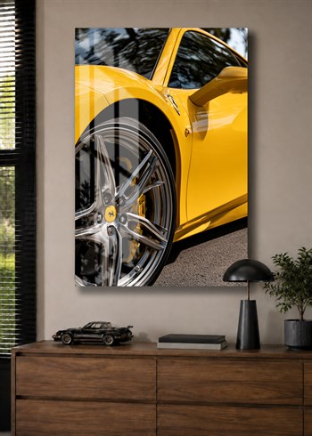 Sarı Ferrari Jant Detay Cam Tablo