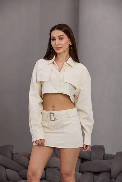 Düğme Detay Bej Crop Ceket Kemer Detay Mini Etek Takım