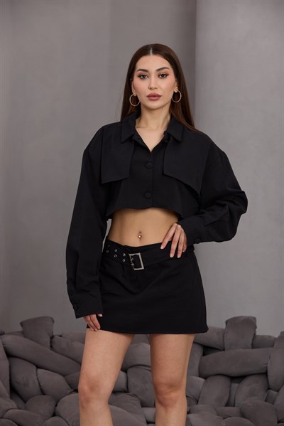 Düğme Detay Siyah Crop Ceket Kemer Detay Mini Etek Takım