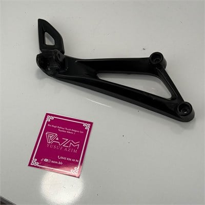 PULSAR RS200 SAĞ YOLCU BASAMAK BRAKETİ ÇIKMA