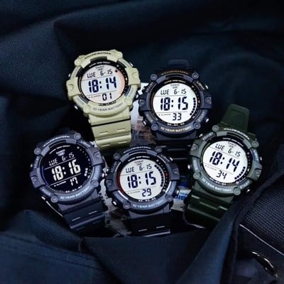 Casio Klasik AE-1500WHX-1AVDF Erkek Kol Saati