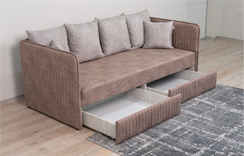 Feya Divan