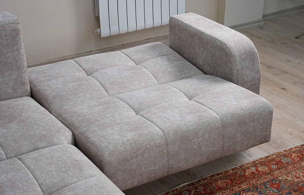Klara Künc Divan (Sol)