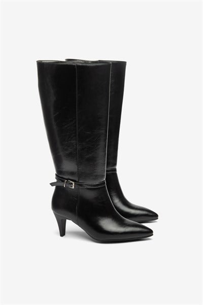 Polly Siyah Kadın Kemer Toka Detaylı Alçak Topuklu Çizme