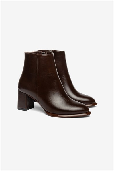 Talia Kahve Cilt Kadın Yuvarlak Burun Fermuarlı Bot