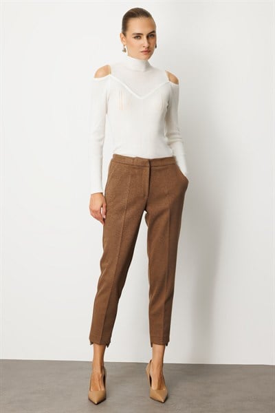 Ekol Balıksırtı Desenli Dar Paça Pantolon CAMEL