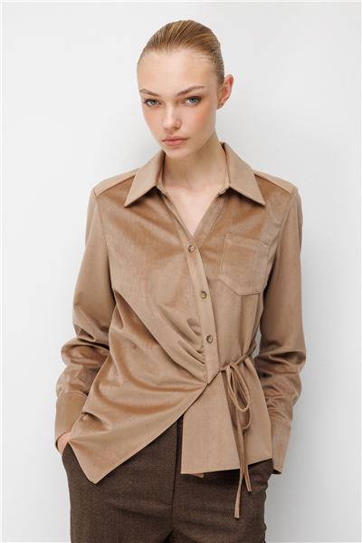 Ekol Beli Bağcıklı Kadife Bluz Camel