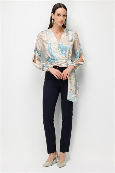 Ekol Beli Fularlı Desenli Crop Bluz TURKUAZ