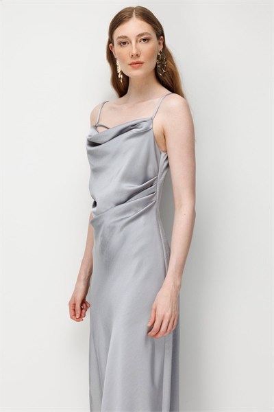 Ekol Drape Detaylı Askılı Maxi Elbise GUMUS