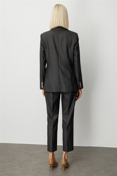 Ekol Kruvaze Yaka Çizgi Desenli Ceket SIYAH
