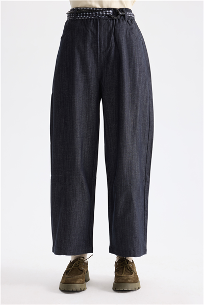 On Beli Lastikli Kemerli Pantolon Lacivert