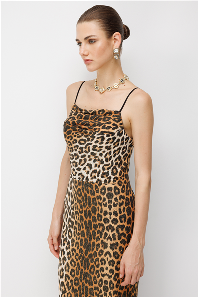 Mi Degaje Yaka Simli Leopar Desenli Elbise Leopar