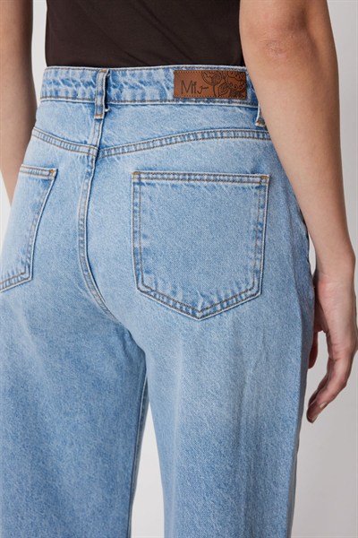 Mi Önü Yırtmaçlı Geniş Paça Kot Pantolon INDIGO