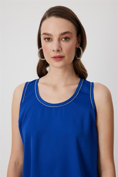 Mi Zincir Detaylı Kolsuz Bluz SAKS