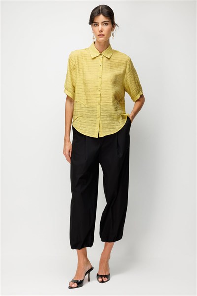 On Balon Kollu Kırışık Desenli Gömlek OLİVE
