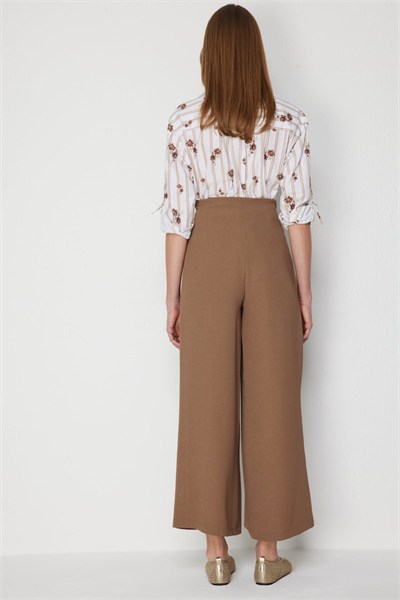 On Beli Fularlı Pile Detaylı Pantolon VIZON