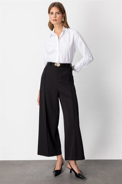 On Beli Kemerli Bol Paça Pantolon Siyah