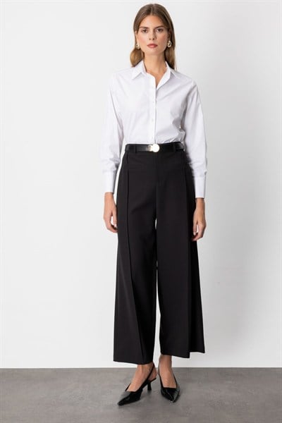 On Beli Kemerli Bol Paça Pantolon Siyah