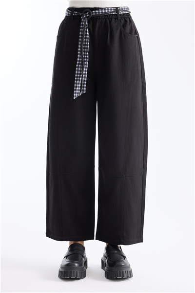 On Beli Lastikli Kemerli Pantolon Siyah